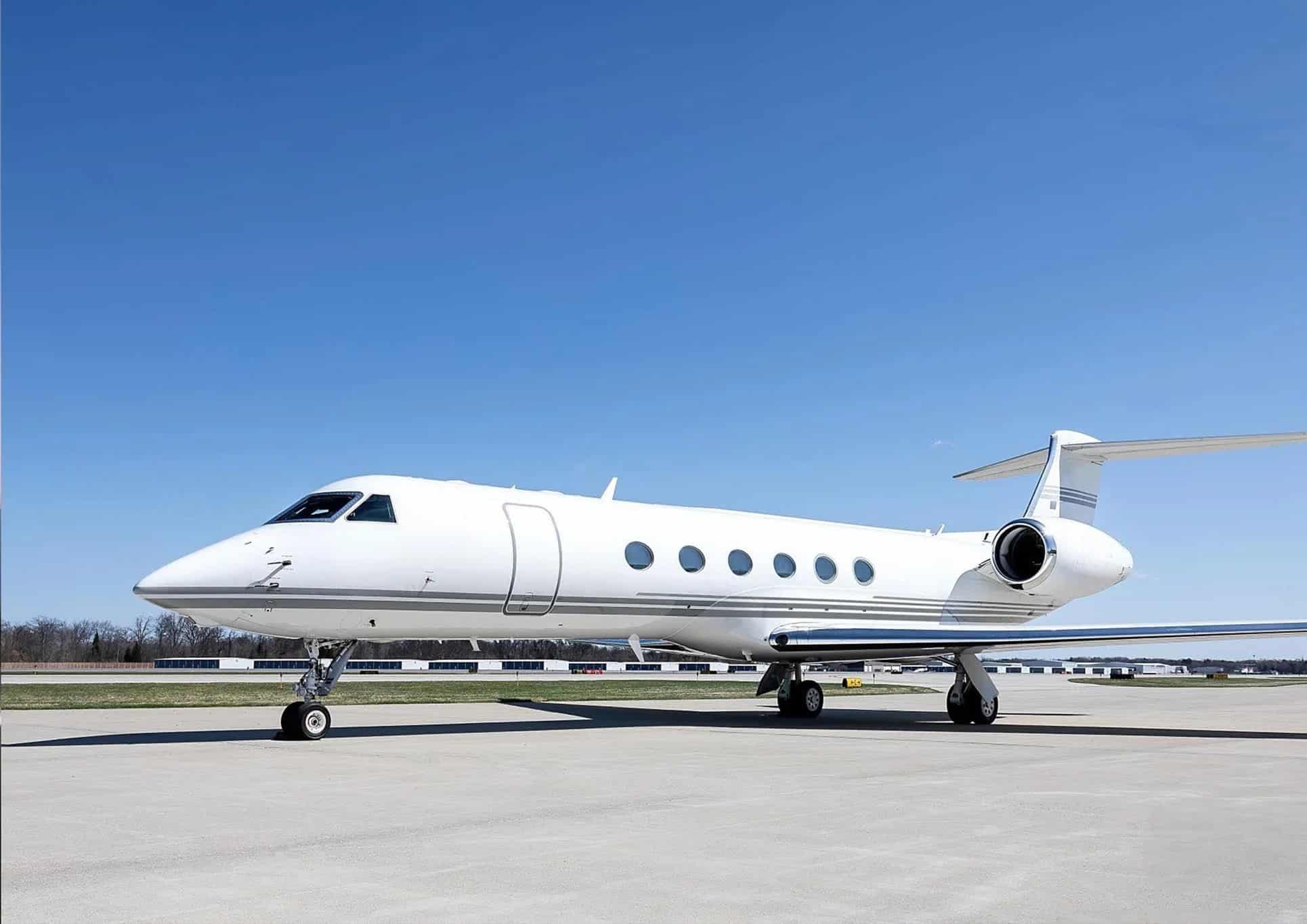 Derby Week Jet